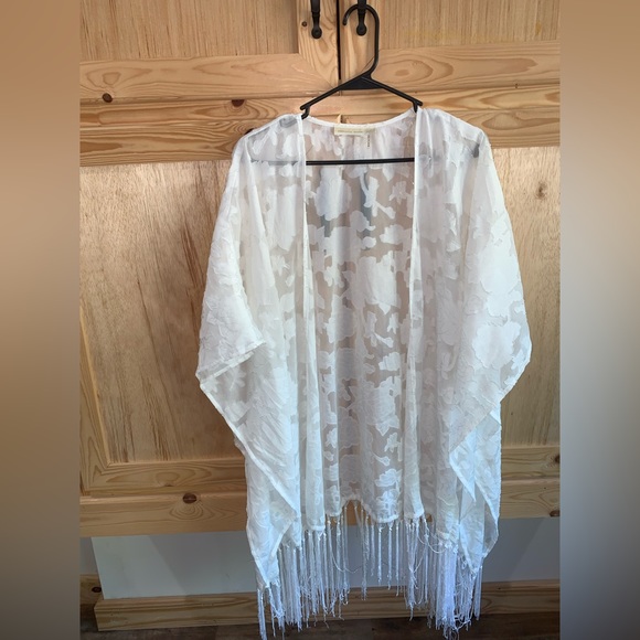 Magnolia South fringed minimalist kimono overlay size S/M - Picture 1 of 6